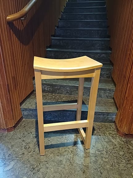 Pall, Jonas Lindvall "Bi".kök,hall,kontor