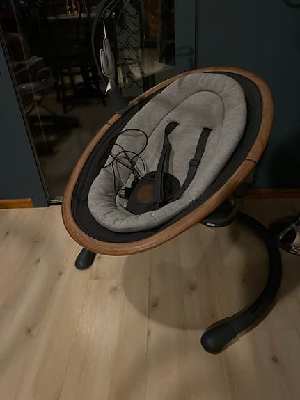 Maxi Cosi Cassia babysitter vagga musik tvättbar klädsel