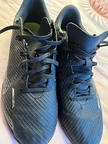 Nike mercurial  Storlek: 42:5 Inomhus fotboll