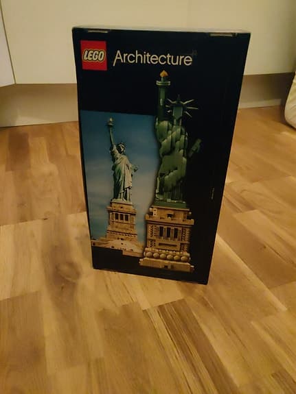 Lego Architecture Statue of Liberty 21042