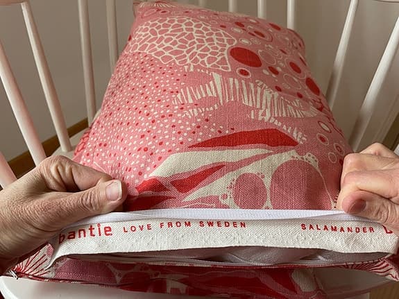 Kuddar Salamander av Ulrika Gyllstad