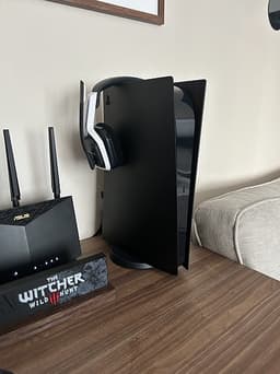PlayStation 5 Digital Edition – Nyskick + tillbehör