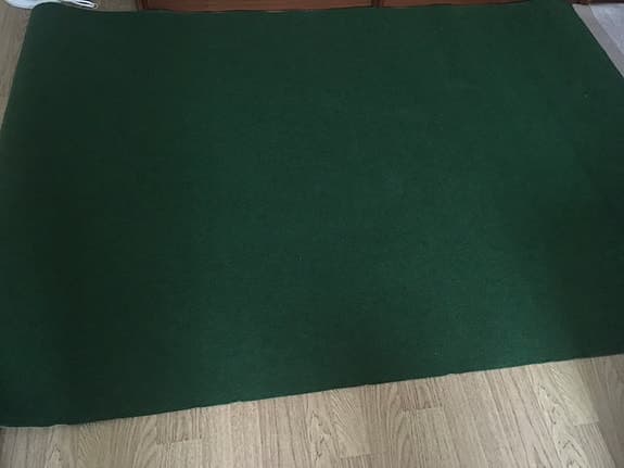Jysk grön matta halkskydd