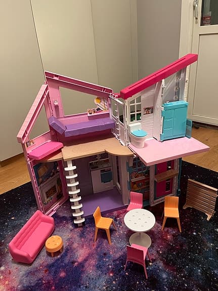 Barbie dockhus Malibu