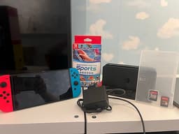 Nintendo Switch  oled Spelkonsol med Joy-Con och spel