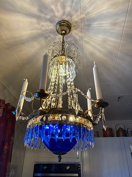 Vacker Empire Kristallkrona