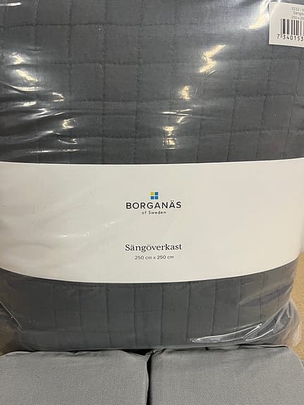 Paket med sängöverkast och sänglinne – Borganäs, ICA & 24h Cotton Satin