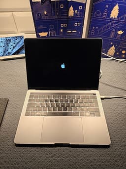 Apple MacBook Pro 13-tum Space Gray 2018