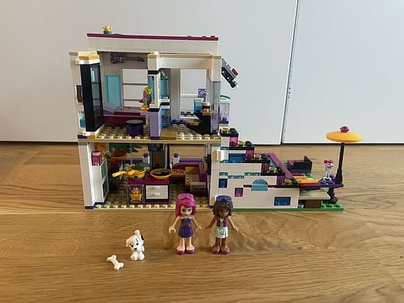 LEGO Friends LEGO Byggset med figurer och fordon
