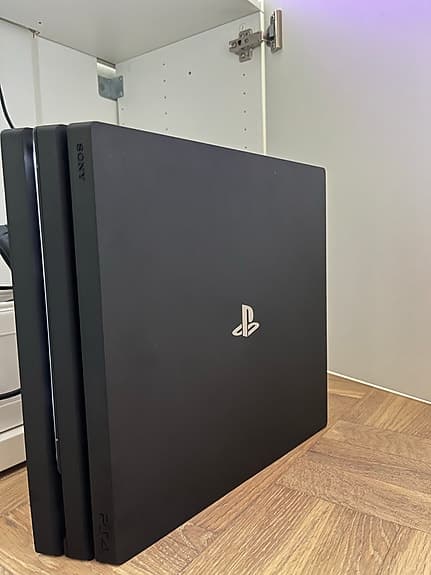 Sony Playstation 4 PRO