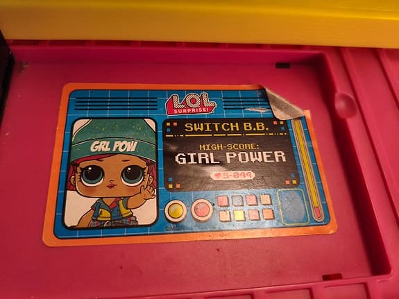 L.O.L. Surprise Clubhouse Playset med många tillbehör