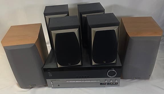 Harman Kardon AVR-130 med 6x infinity speakers