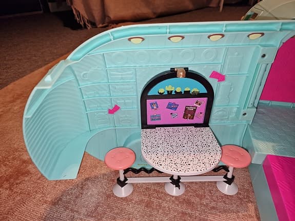 L.O.L.Surprise Camper Lekfordon blå och rosa