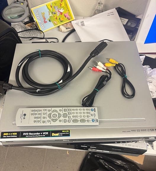 LG RC7000 DVD Recorder + VCR