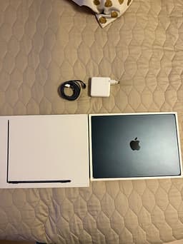 MacBook Air M3 16/512 GB