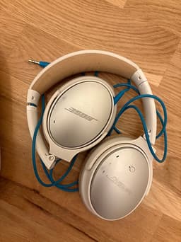Bose hörlurar Quiet Comfort 25