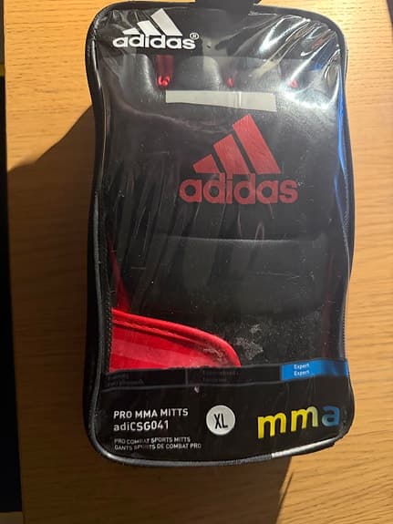 Adidas Pro MMA Mitts XL Svart och röd
