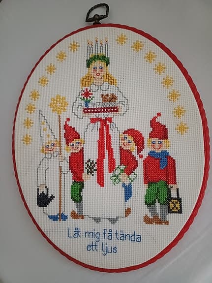 Tavla Handbroderad