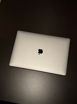 Apple MacBook Pro 15 tum bärbar dator silver OBS amerikanskt tangentbord