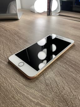 iPhone 8 Plus