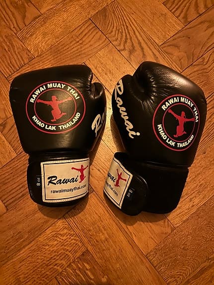 Rawai Muay Thai Boxningshandskar Svart / strl 8 Oz