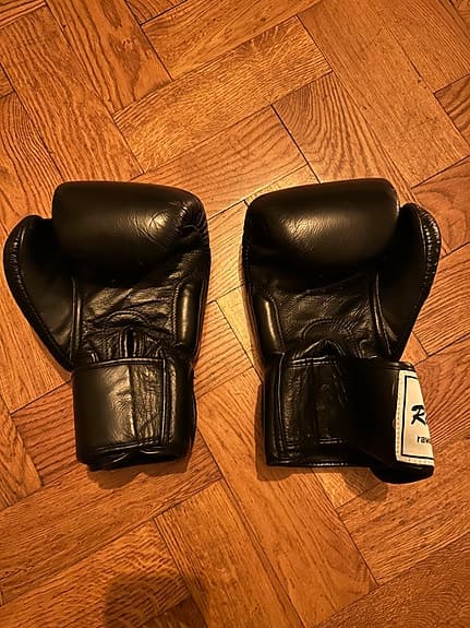 Rawai Muay Thai Boxningshandskar Svart / strl 8 Oz