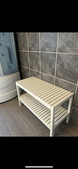 IKEA bänk med förvaring i vitt trä