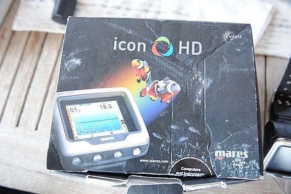 Dykdator Mares ICON HD, inkl. org. kartong , laddare och transmitter.