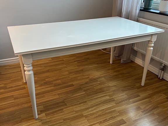 Utdragbart matbord IKEA Ingatorp
