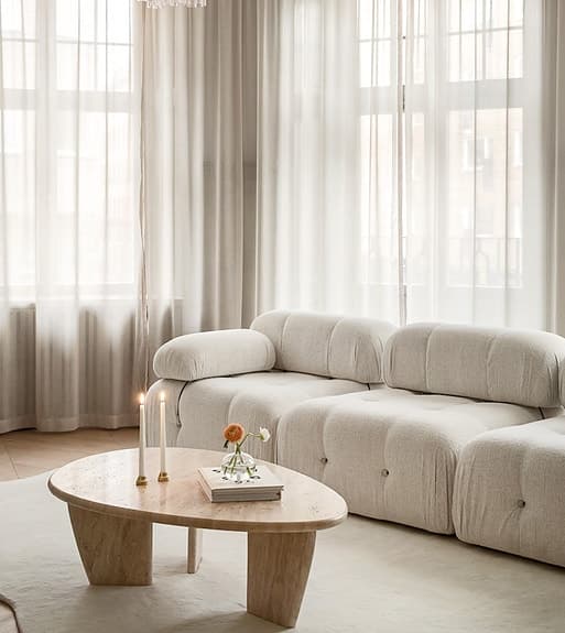 Trendig soffa från Sleepo (Blanca)
