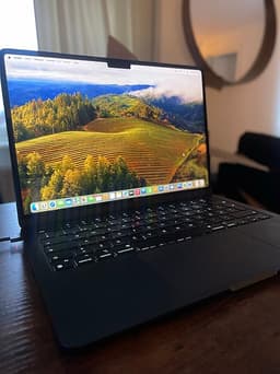 Apple MacBook Air 13-tum 8GB 256GB SSD M2-chip