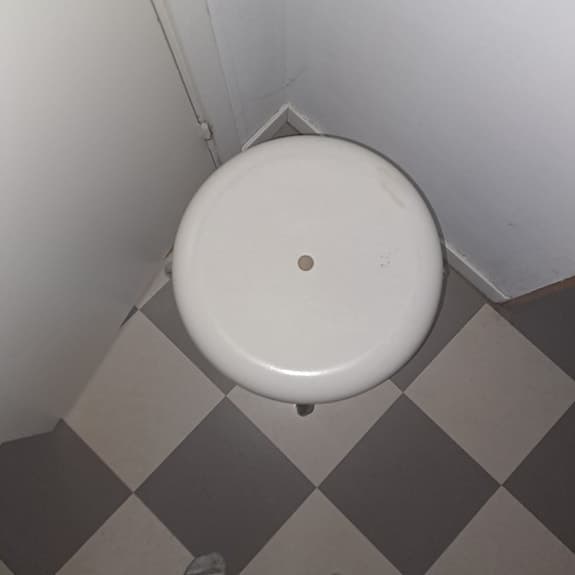 Hög pall  " taburett " Edvin Ståhl Lammhults