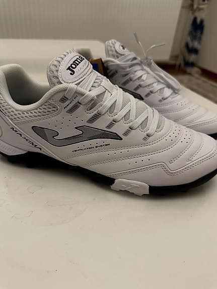 Joma Maxima Fotbollsskor Vit