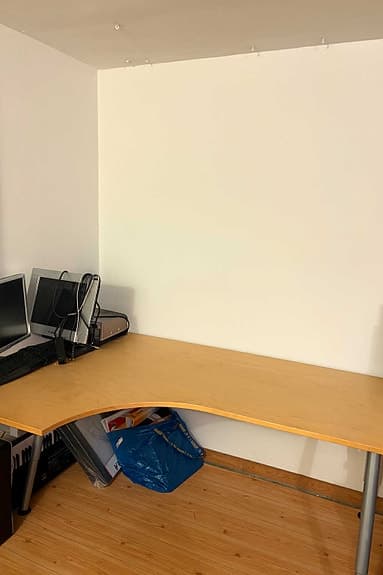 Hörnskrivbord träfaner