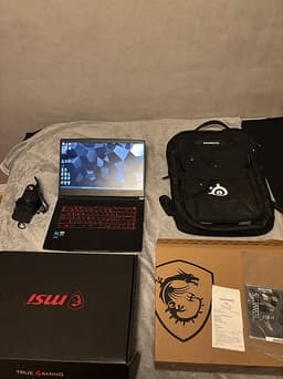 MSI GF63 Thin 11UC Laptop + Targus x SteelSeries ryggsäck