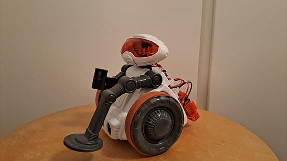 Leksaksrobot programmerbar