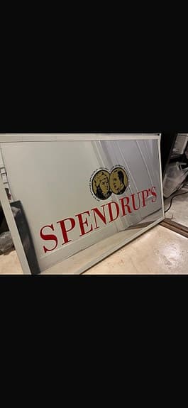 2 st speglar Spendrups ca 90 x 53 cm