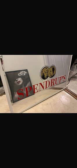 2 st speglar Spendrups ca 90 x 53 cm