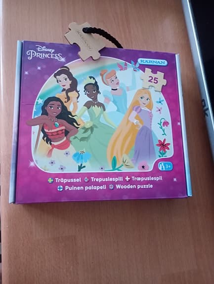 Disney Princess Wooden Puzzle 25 pieces