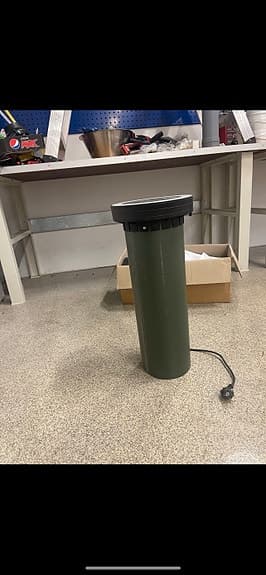 Lampa markbelysning för flaggstång eller trädet