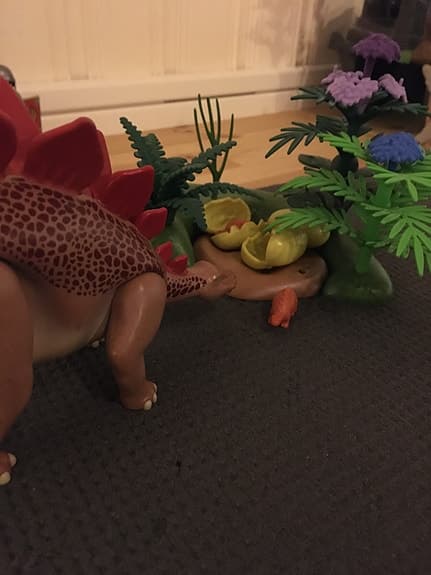 Playmobil dinosaurieleksak med tillbehör