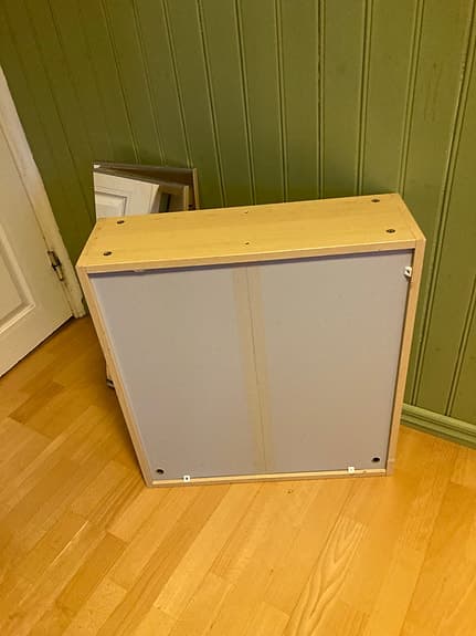 IKEA  Lillången /Badrumsskåp m Speglar
