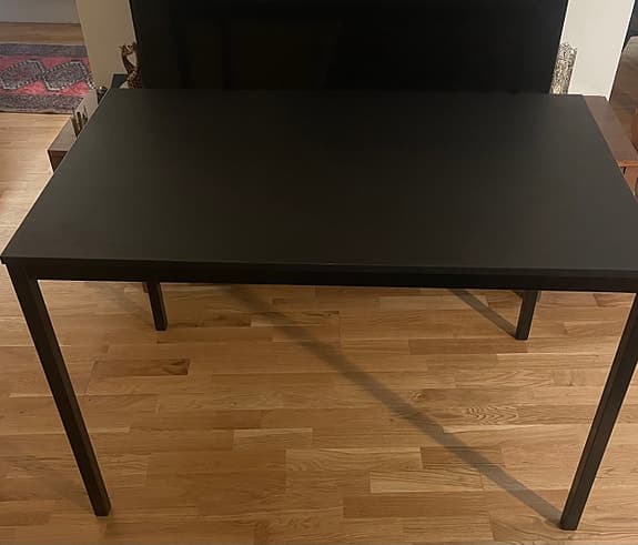 Ikea Tärendö/Sandsberg bord – svart, bra skick