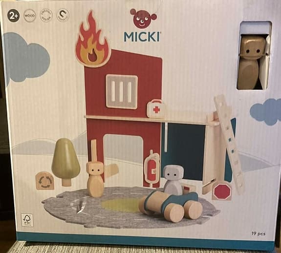 Micki trälekset – Brandstation, Bondgård & Regnbågsset (NYA i kartong)