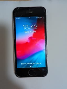 Iphone SE 1:a gen (2016)