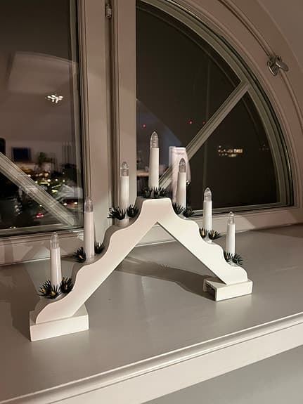 Batteridriven adventsljusstake vit, Konstsmide