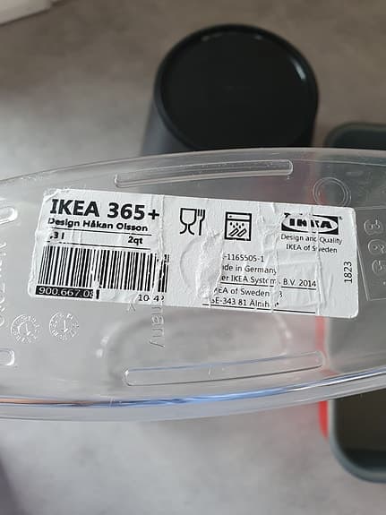 Köksredskap från Eva Trio och IKEA. Brödform skål förvaring organisering