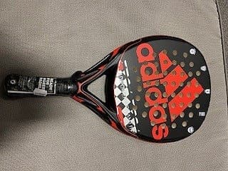 Padelrack modeller för damspelare