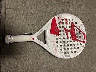 Padelrack modeller för damspelare