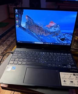 Asus zenbook Flip 13” med pekskärm